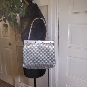 Vtg Mesh Whiting & Davis Silver Shoulder Bag